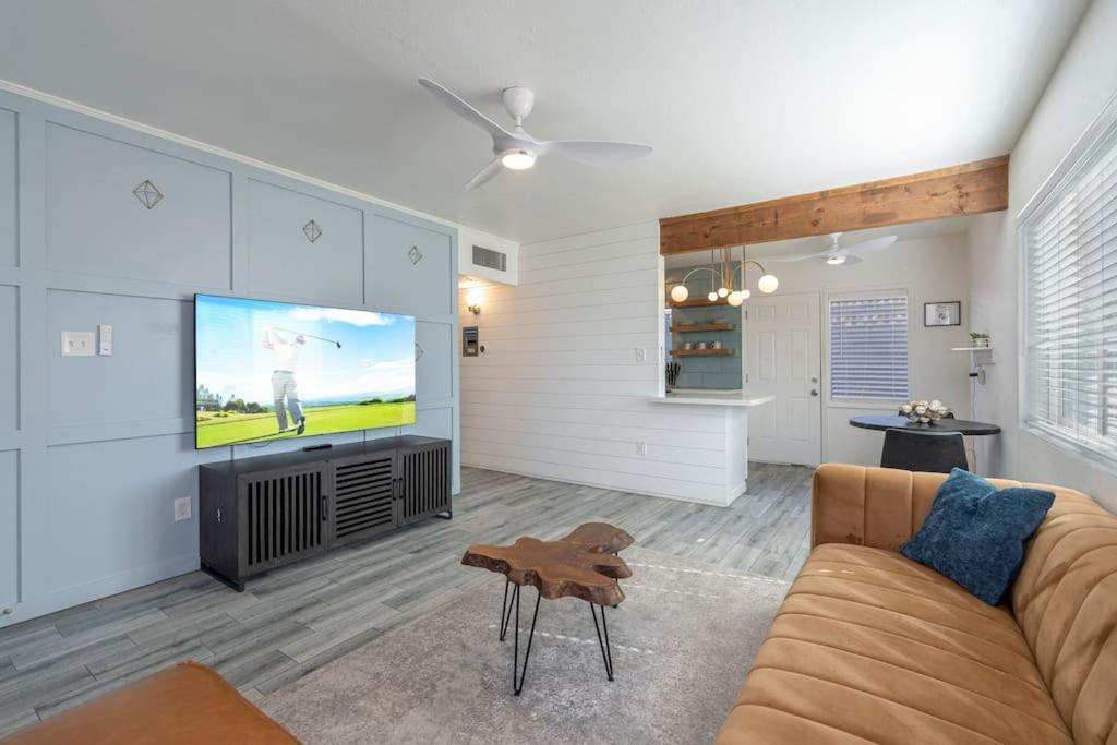 Ash And Ko Aparthotel ฟีนิกซ์ ภายนอก รูปภาพ